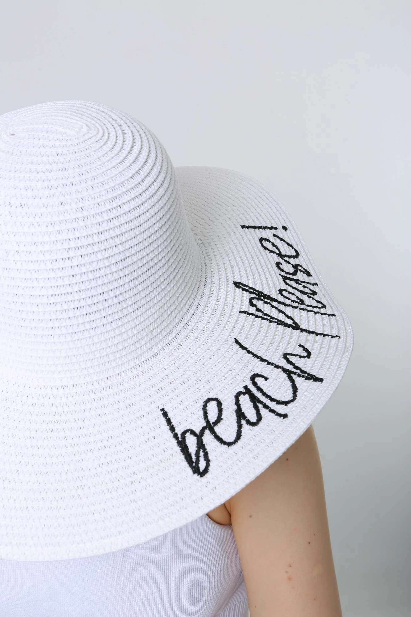 Kapelë e bardhë për gra, Jumeon, Hsr2029