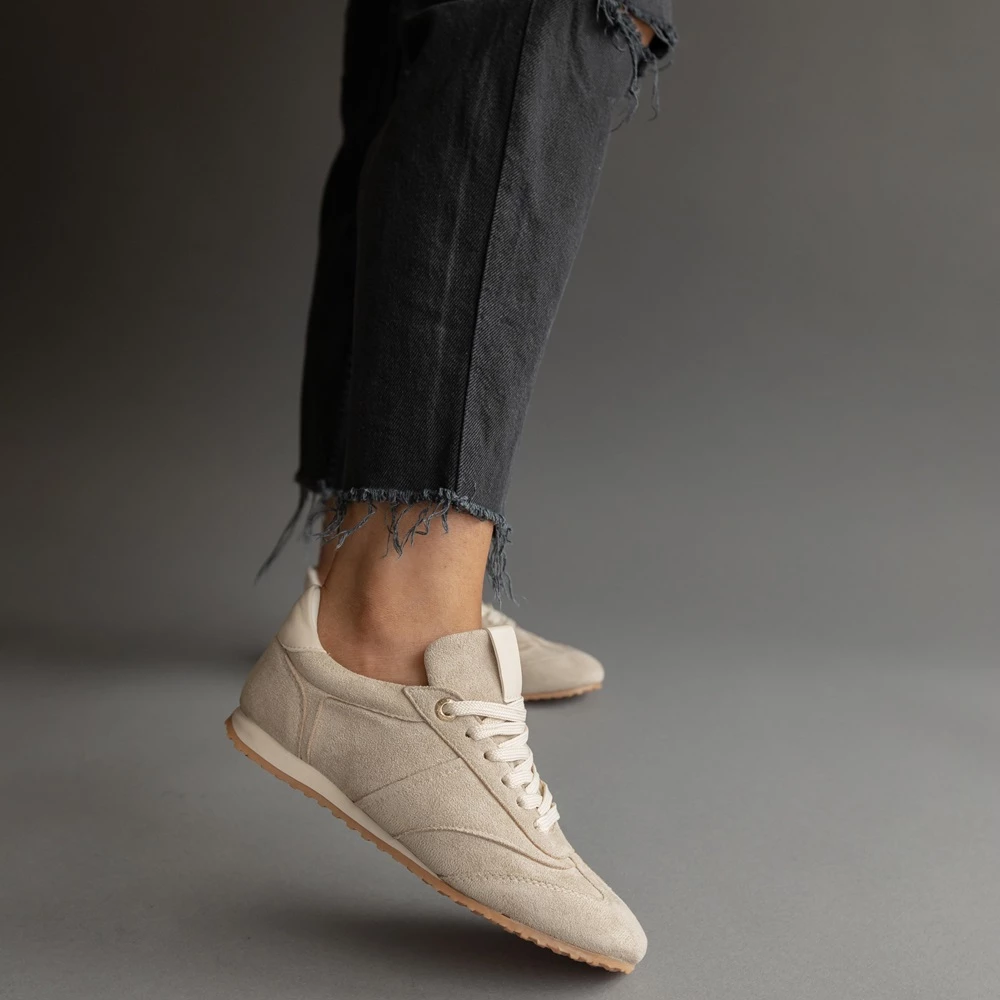 Helen Beige