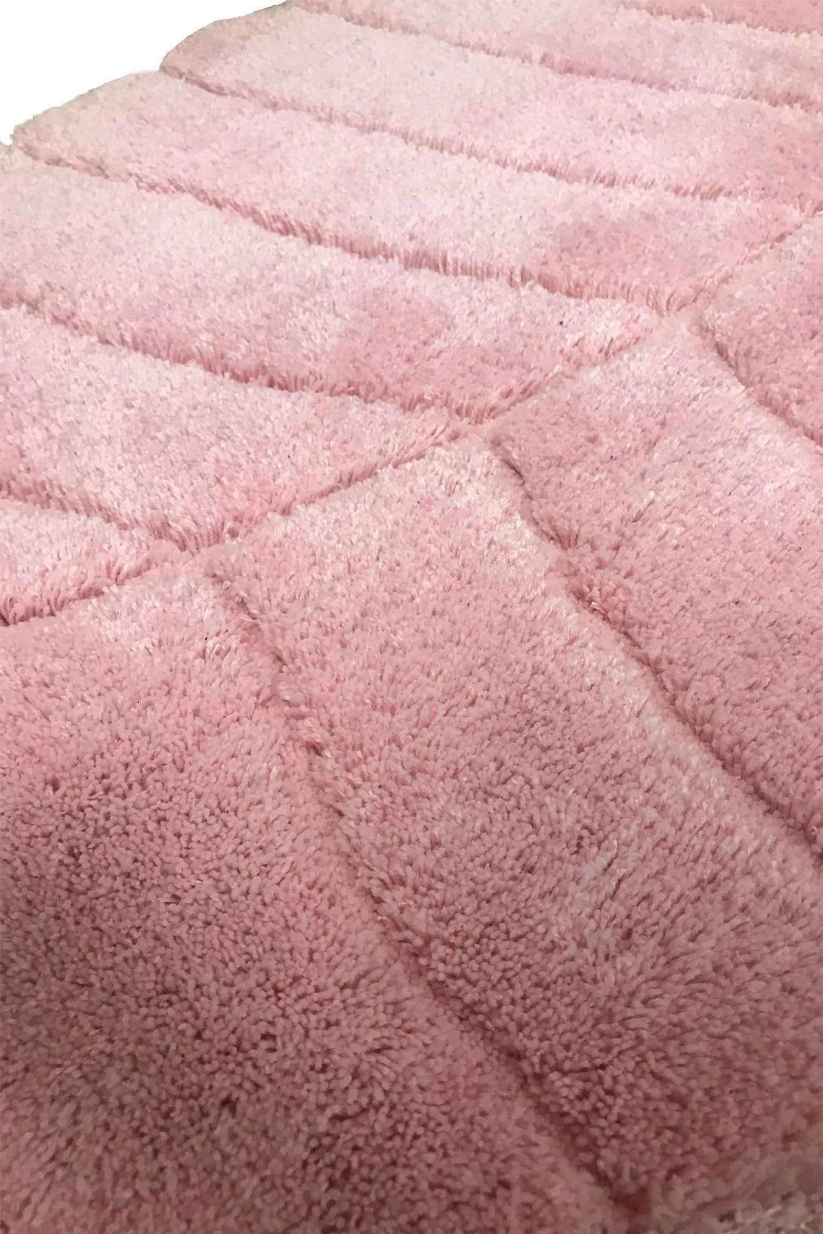 Tapet akrilik për banjo, formë gjetheje, ngjyrë rozë, 60x100cm