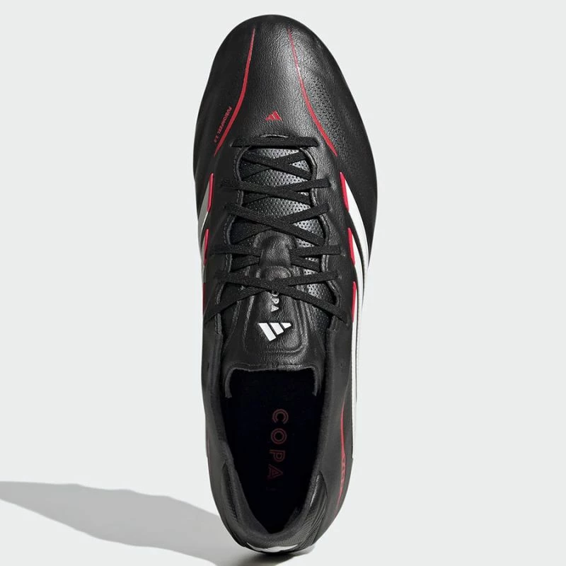 Atlete futbolli adidas, meshkuj [Madhësia: 41 1/3]