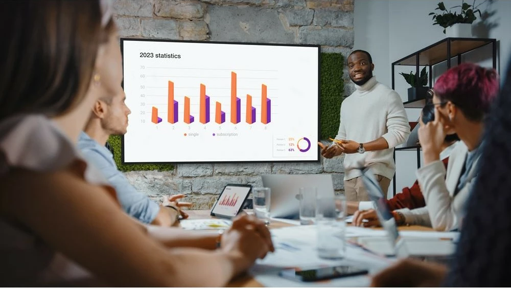 Ekran i madh Optoma N3551K 55 inç, 4K Ultra HD, LED, i zi