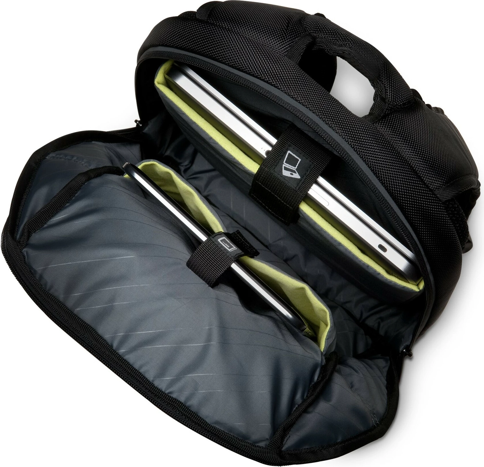 Shpinë Kensington Triple Trek 14'' Ultrabook Optimised, e zezë
