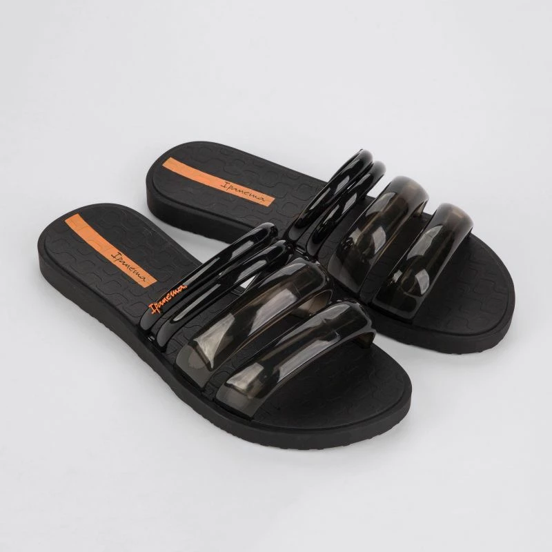 Papuqe Ipanema femra, të zeza