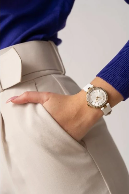 Orë dore për femra Paul Lorens, e bardhë