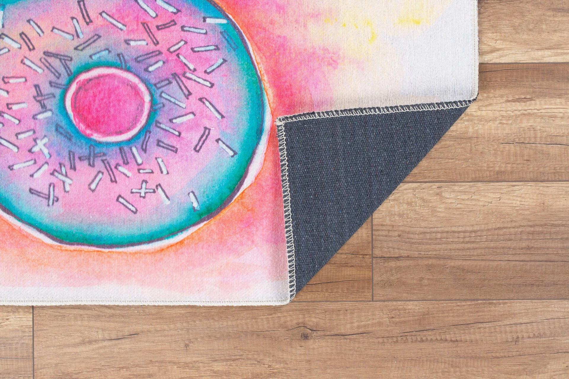 Qilim i madh, shumëngjyrësh, model me donut, 230x330cm, Conceptum Hypnose, Ada Gönül Chenille AL 311