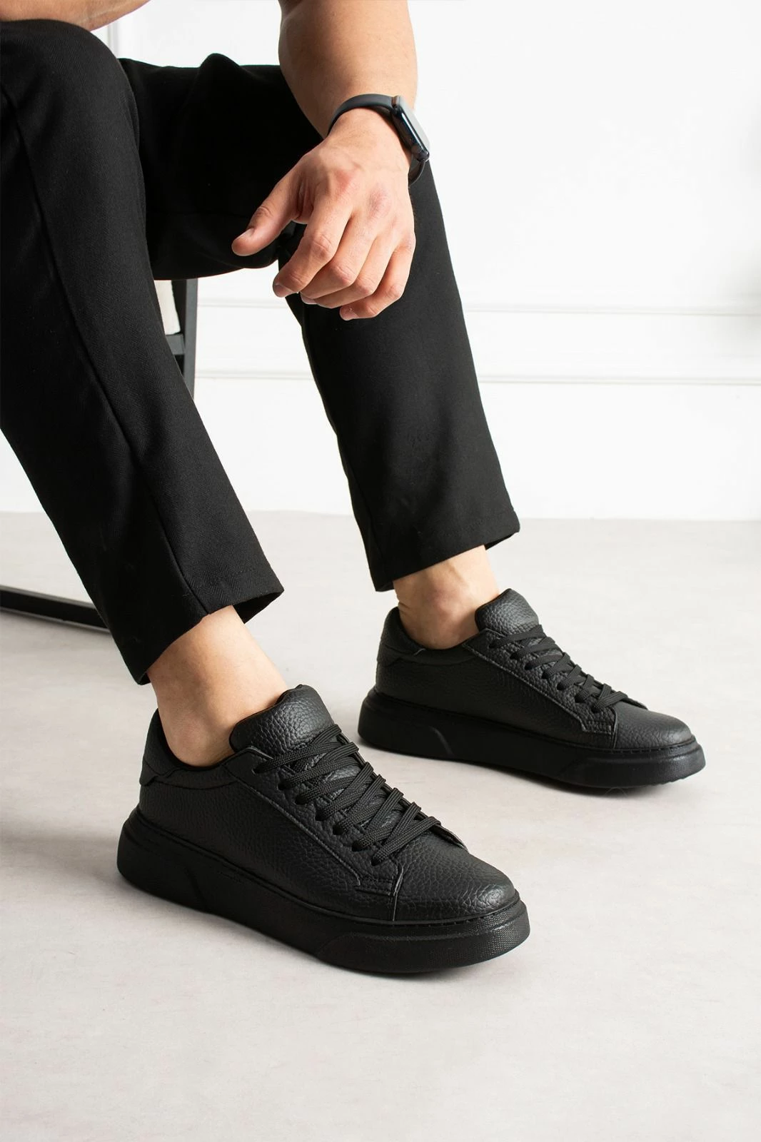 Atlete për meshkuj, Chekich 2613 Black