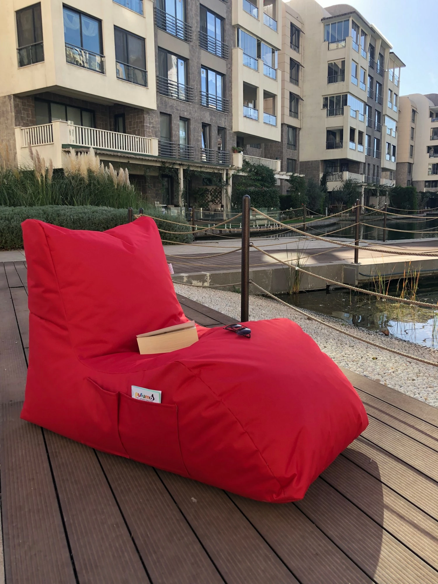 Qese ulëse relaksuese, ngjyrë e kuqe, stil daybed