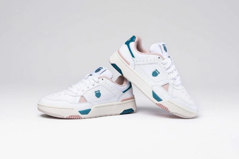 Atlete femra K-Swiss, të bardha