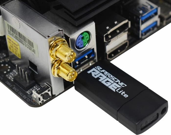 USB memorje Patriot Supersonic Rage Lite 64GB USB 3.2 Gen 1 120MB/s e zezë/blu