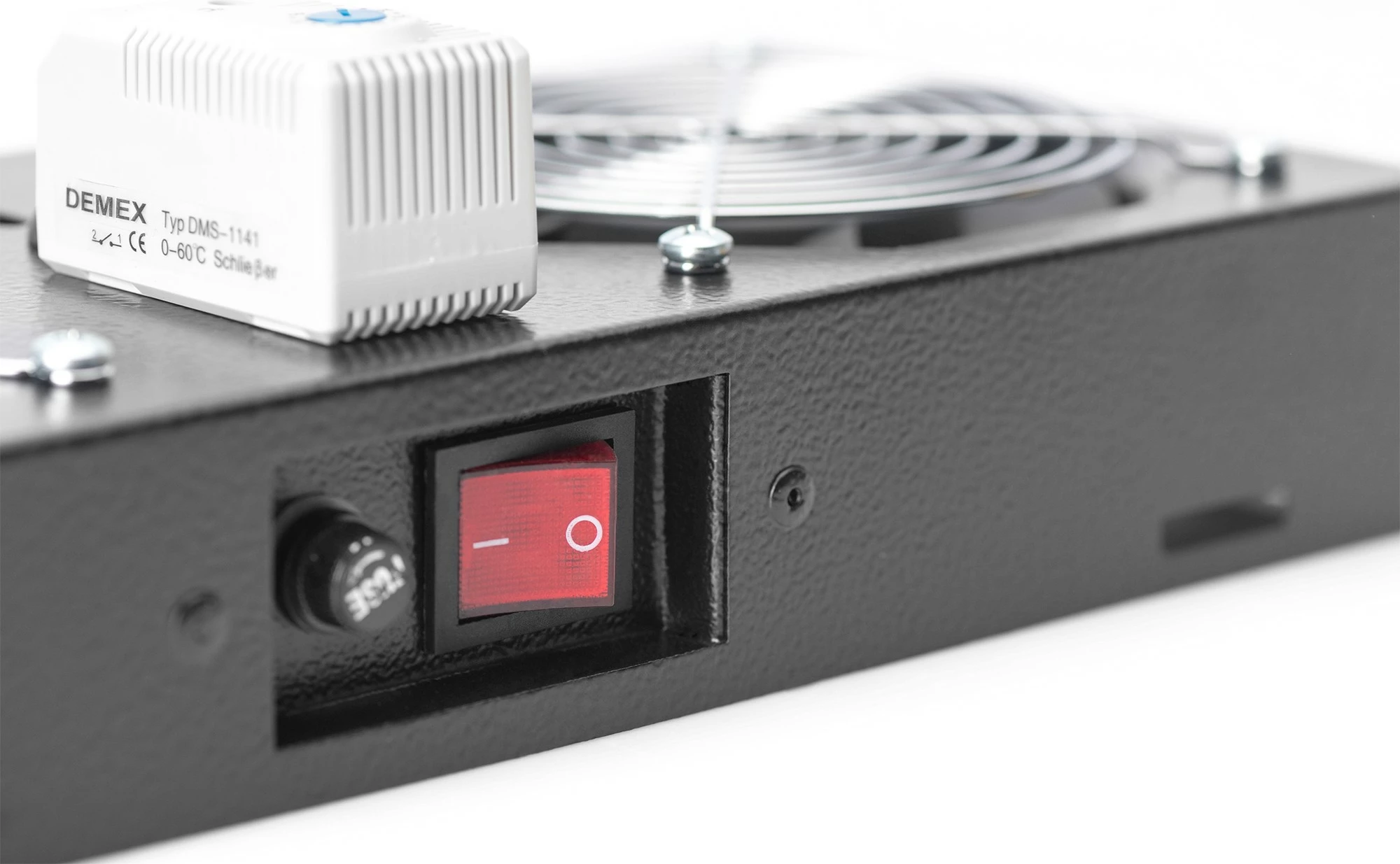 Ventilator tavanor Digitus për kasë rrjeti 19", 2 ventilatorë, termostat, i zi