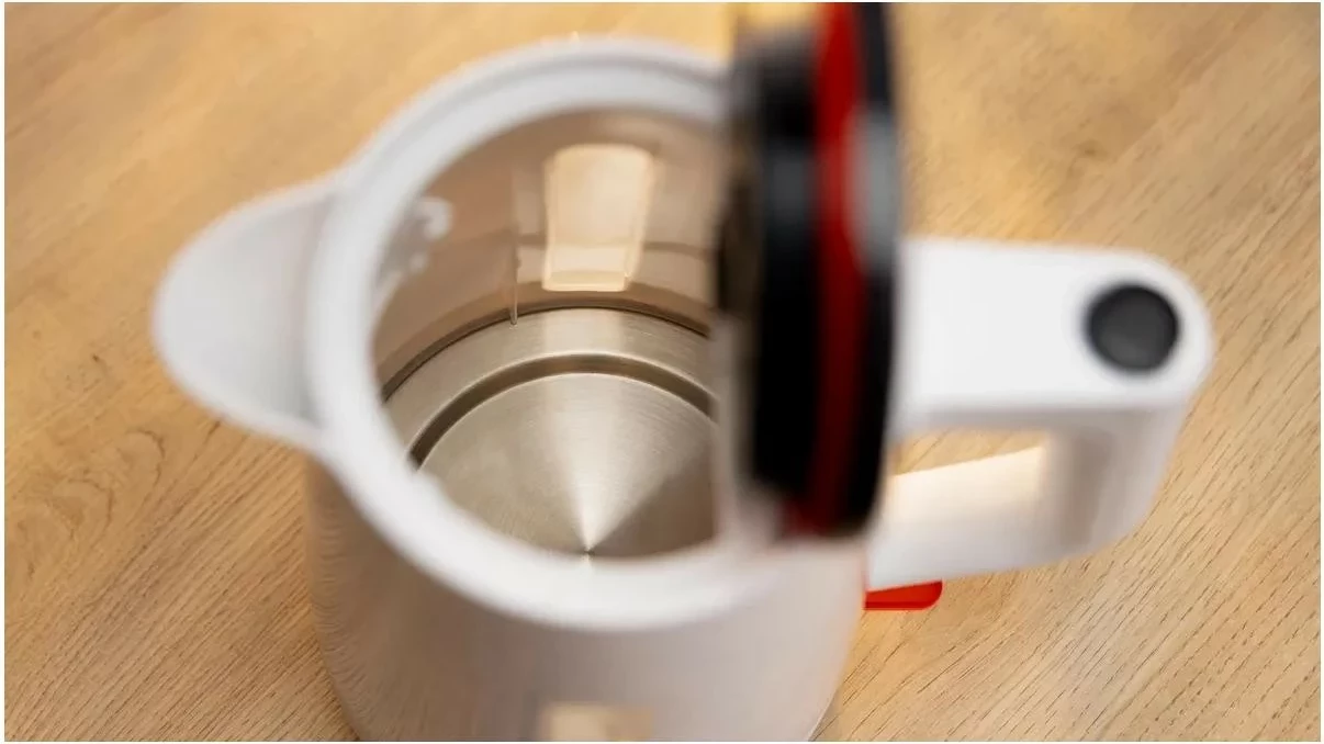 Çajnik Bosch TWK1M121, 1.7L, 2400W, bardhë