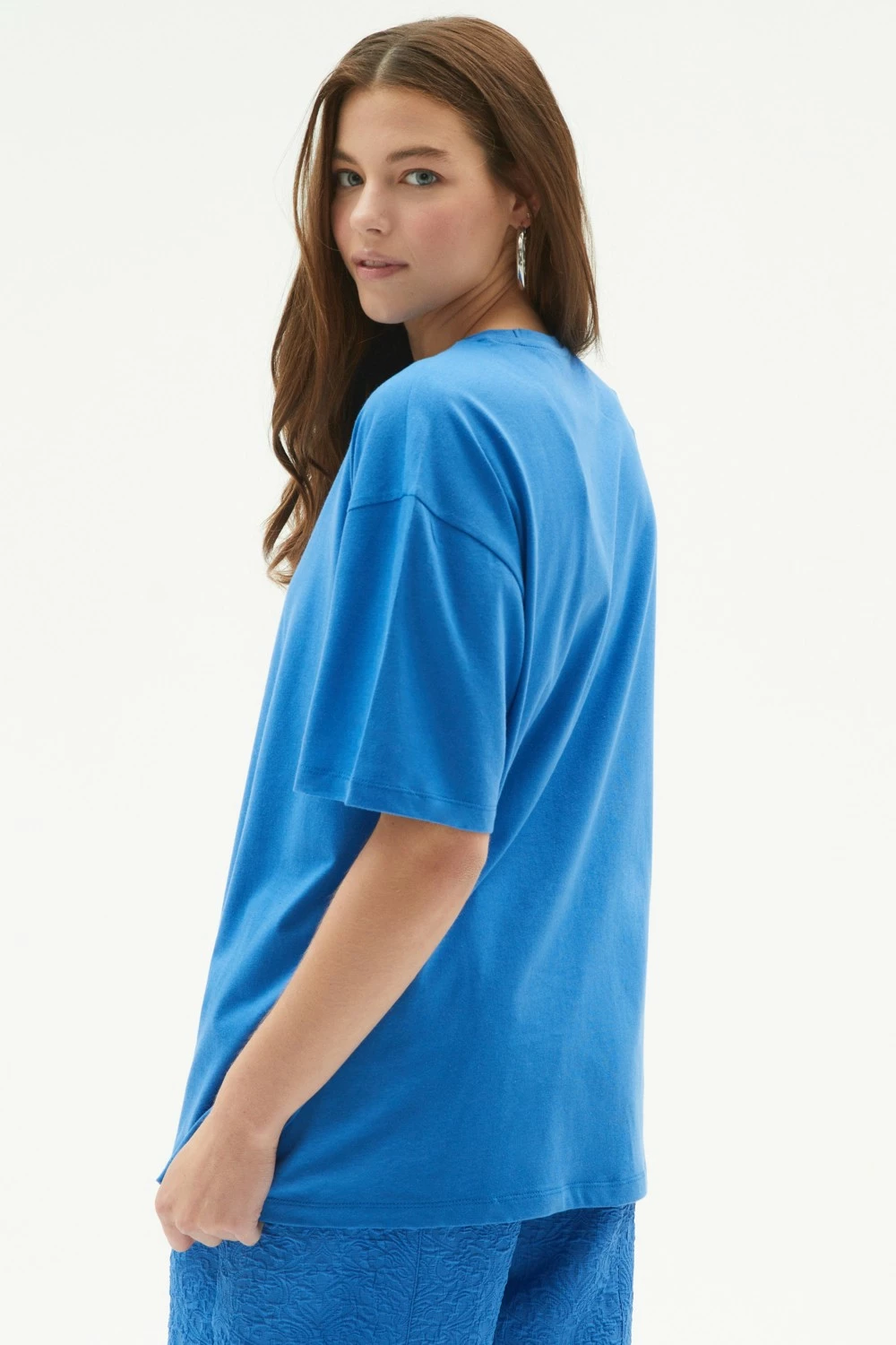 Maicë oversize për femra June