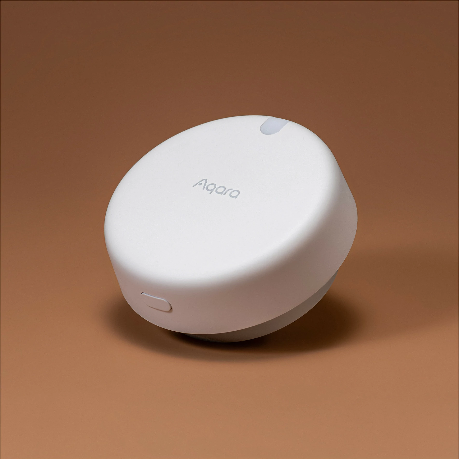 Sensor prezence Aqara FP2 (PS-S02D), Wi‑Fi, IPX5, me sensor drite dhe levizje, i bardhë