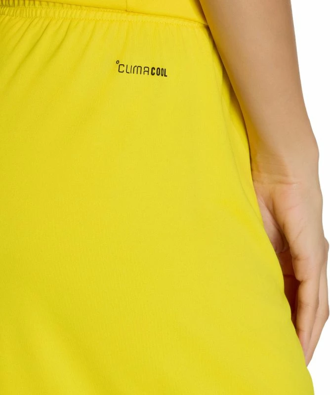 Shorce për femra adidas Entrada 26, të verdha