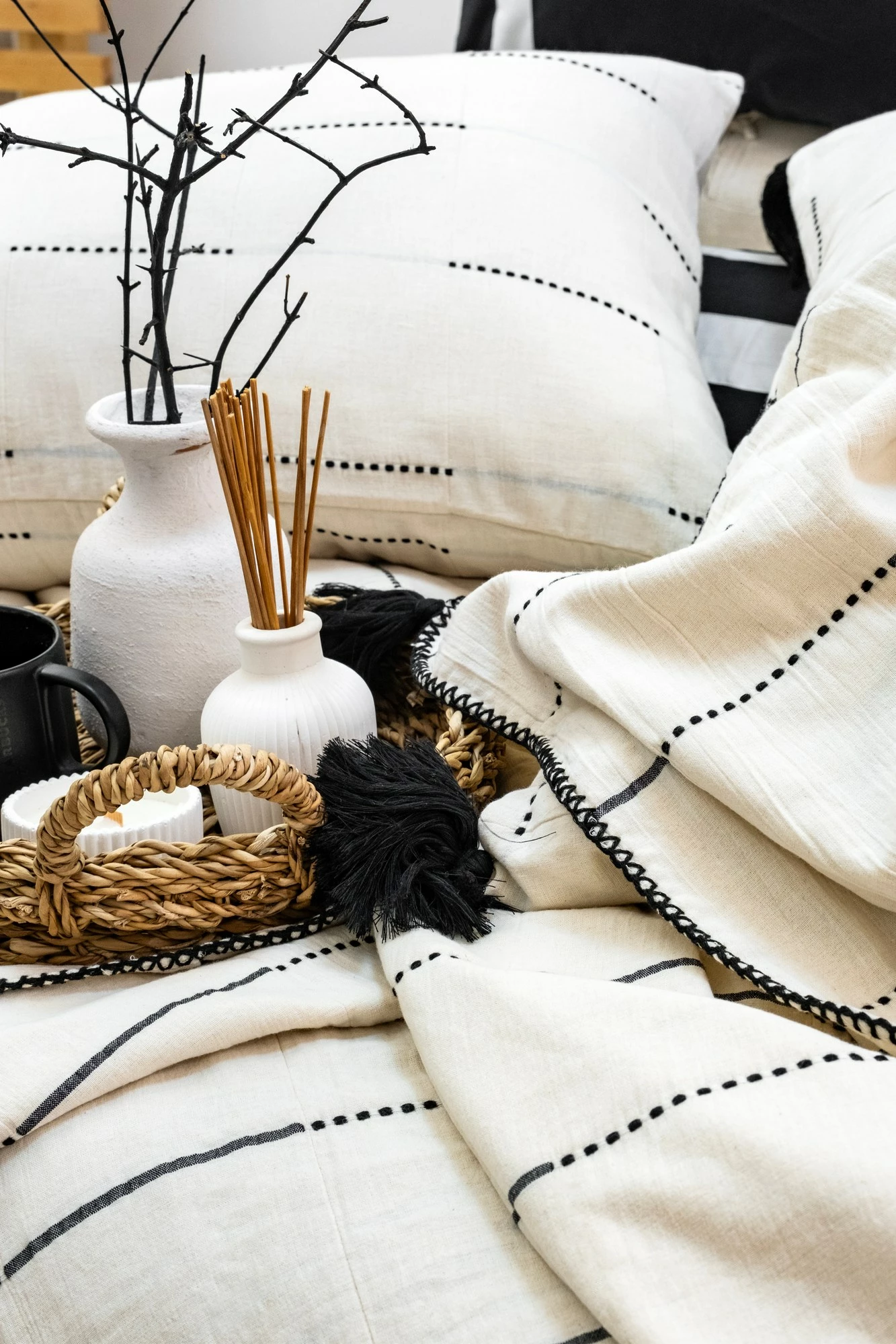 Set mbulesash për krevat dopio, ngjyrë e zezë, L'Essentiel Linge de Maison, Eva