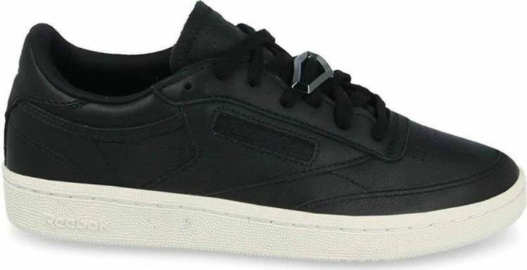 Atlete Reebok për femra, të zeza