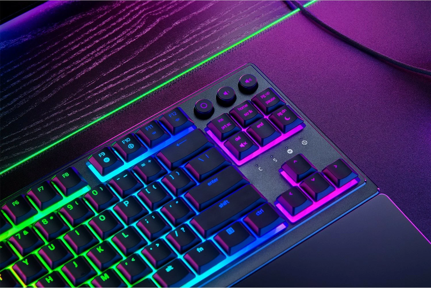Tastierë gaming Razer Ornata V3, RGB, mecha-membrane, tenkeyless, e zezë