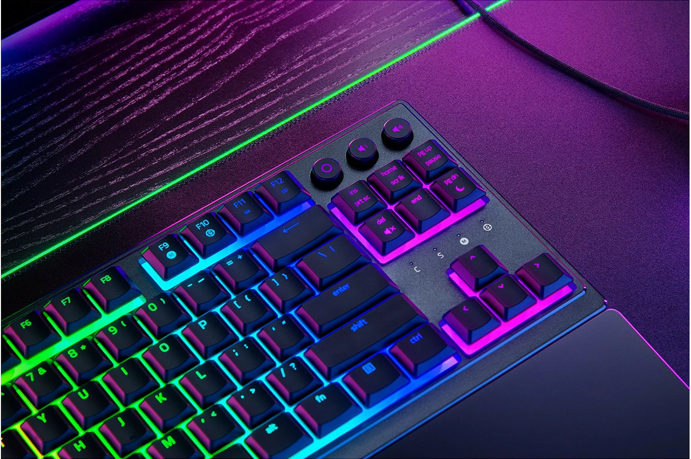 Tastierë gaming Razer Ornata V3, RGB, mecha-membrane, tenkeyless, e zezë