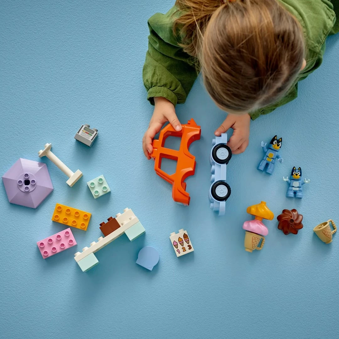 Set lodrash LEGO Duplo Bluey 10458, 22 pjesë, për fëmijë 2+ vjeç