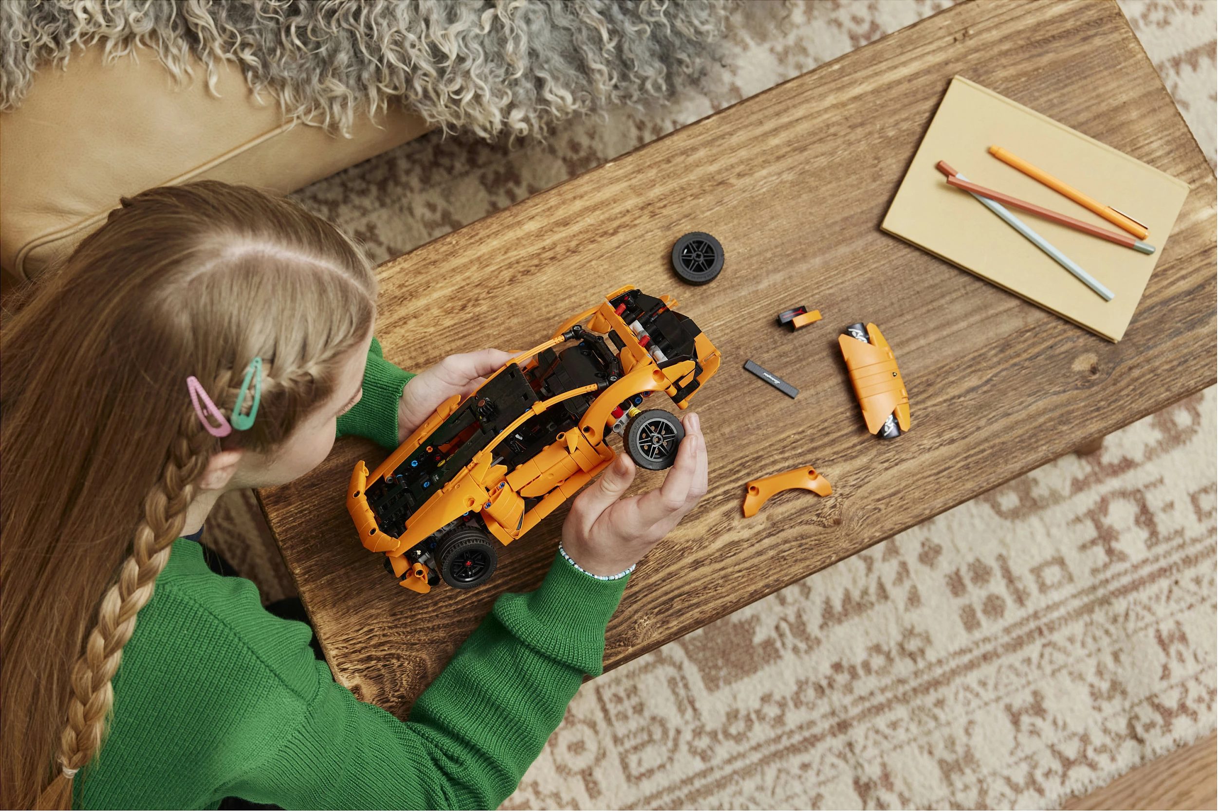 Set LEGO Technic Lamborghini Huracán Tecnica 42196, 806 copa, 9+, portokalli