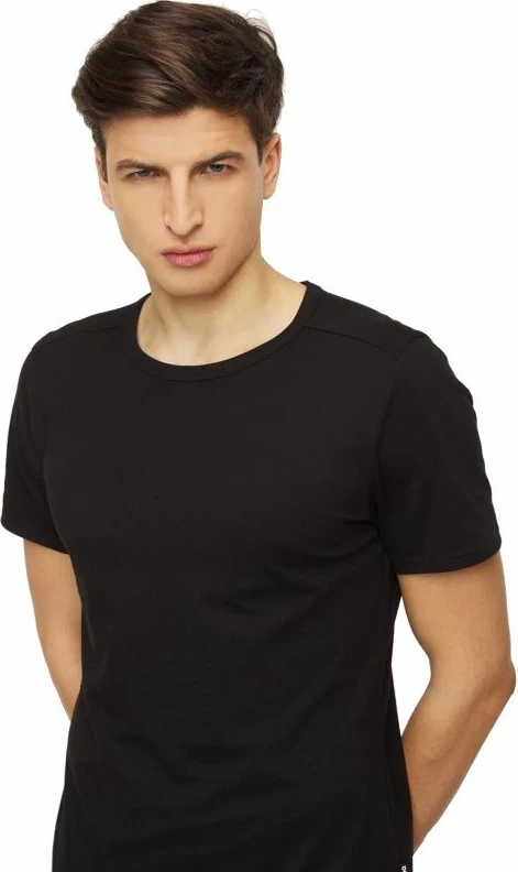 aksesor On për meshkuj, i zi