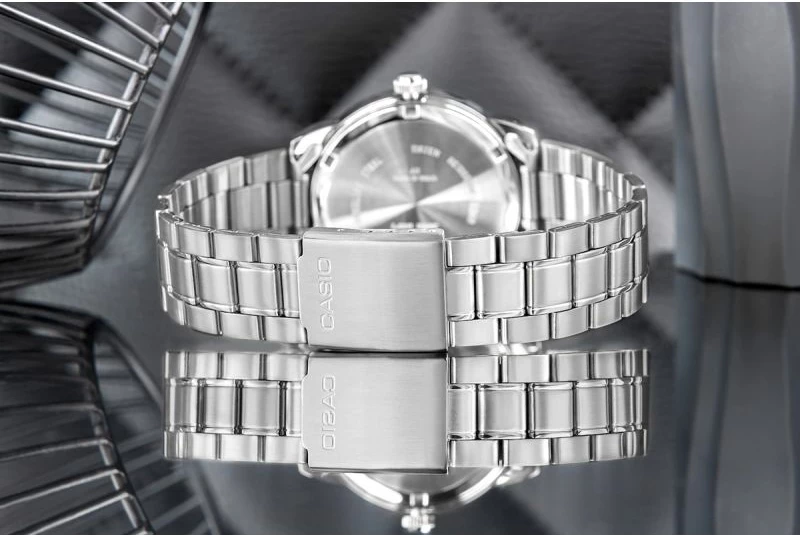 Orë dore për meshkuj CASIO MTP-1221A-1AVEG, e zezë, me kuti