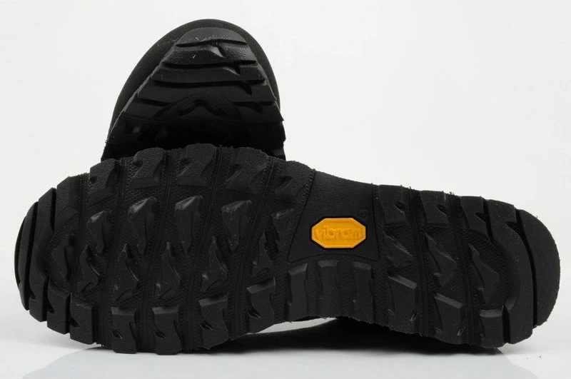 Atlete trekking për femra Aku, të zeza