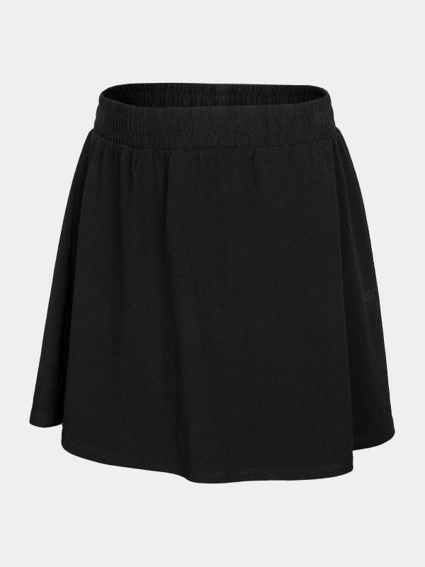 Fund për fëmijë 4F, vajza