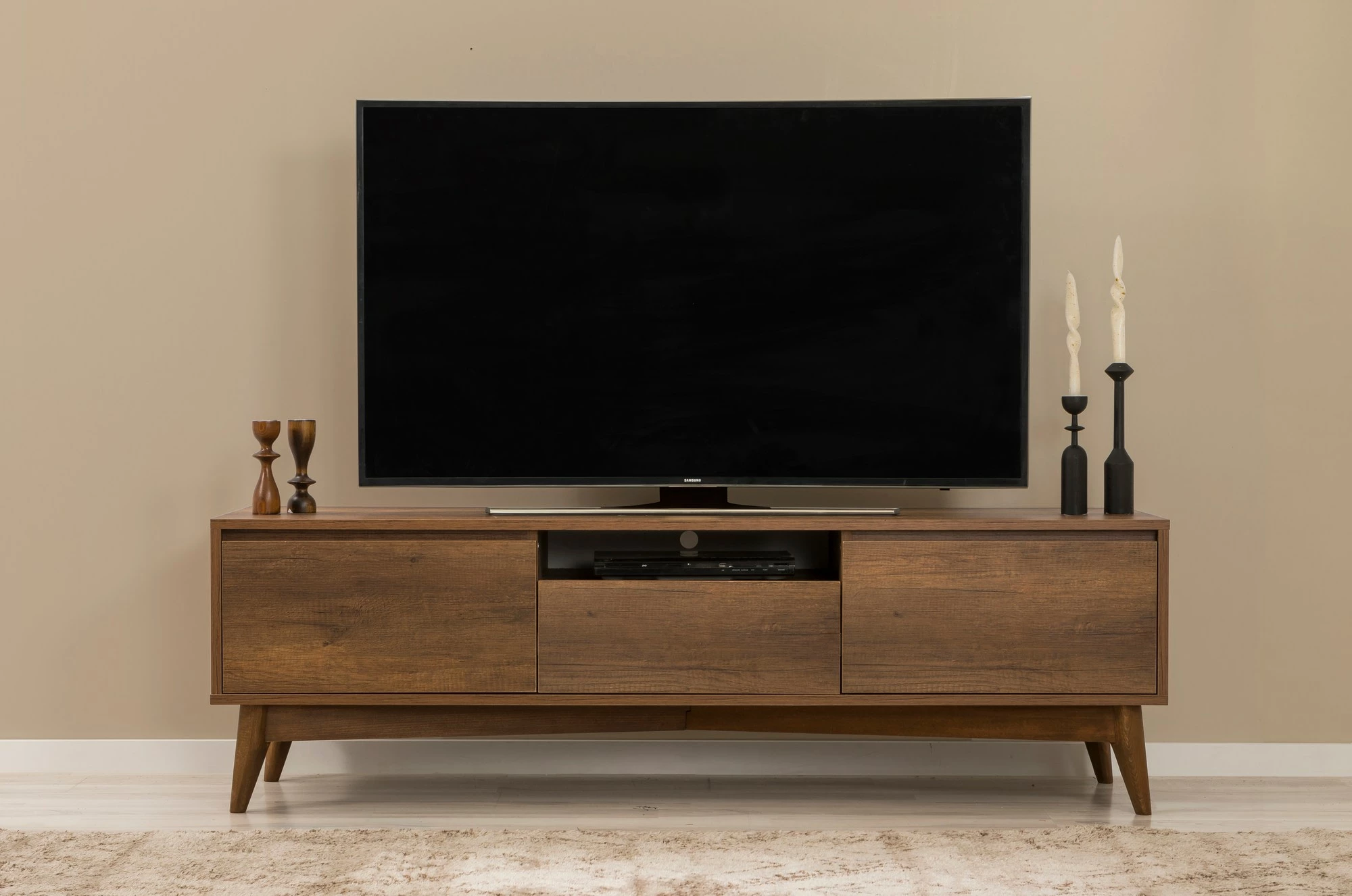 Komodë TV, ngjyrë arre, Skye Decor, Vina