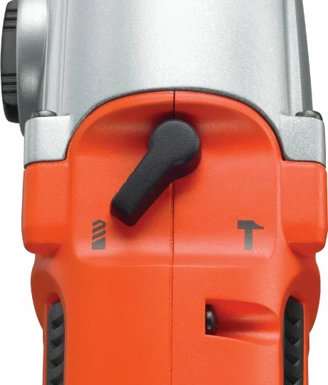 Burmashinë me goditje Black&Decker KR8542K 850 W, mandrinë 13 mm, 2 shpejtësi, me kuti aksesorësh, e zezë/portokalli
