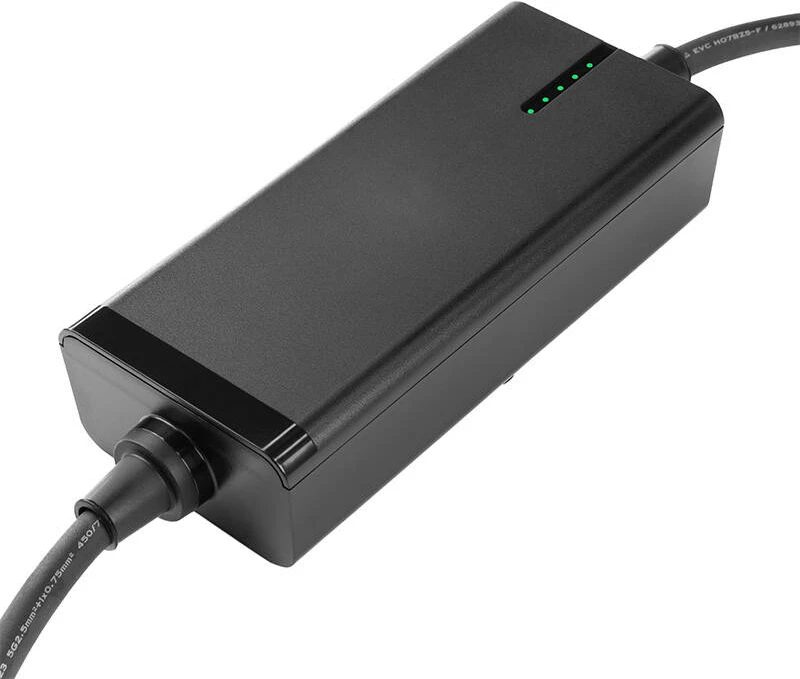 Karikues portativ për makina elektrike Besen BN60, 11 kW, IP66, trefazor, i zi