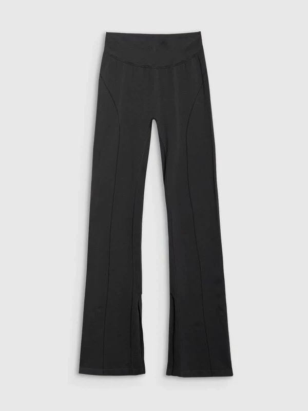 Pantallona treningu për femra 4F, të zeza