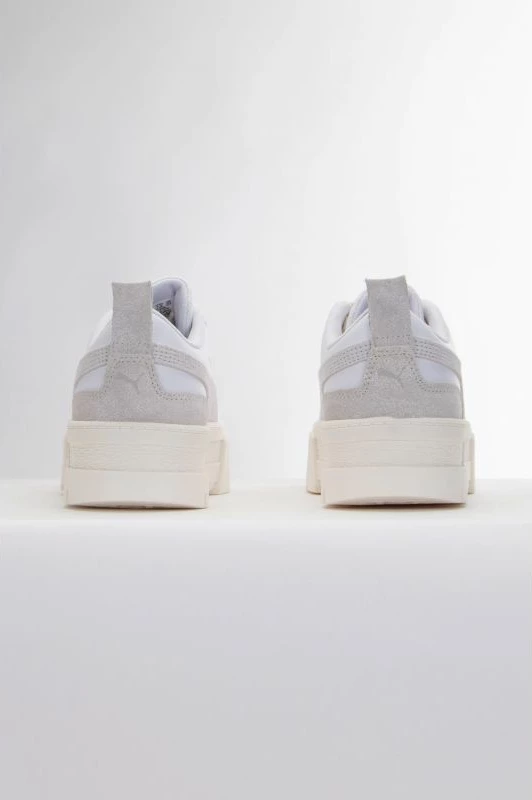 Atlete për femra Puma, të bardha dhe krem