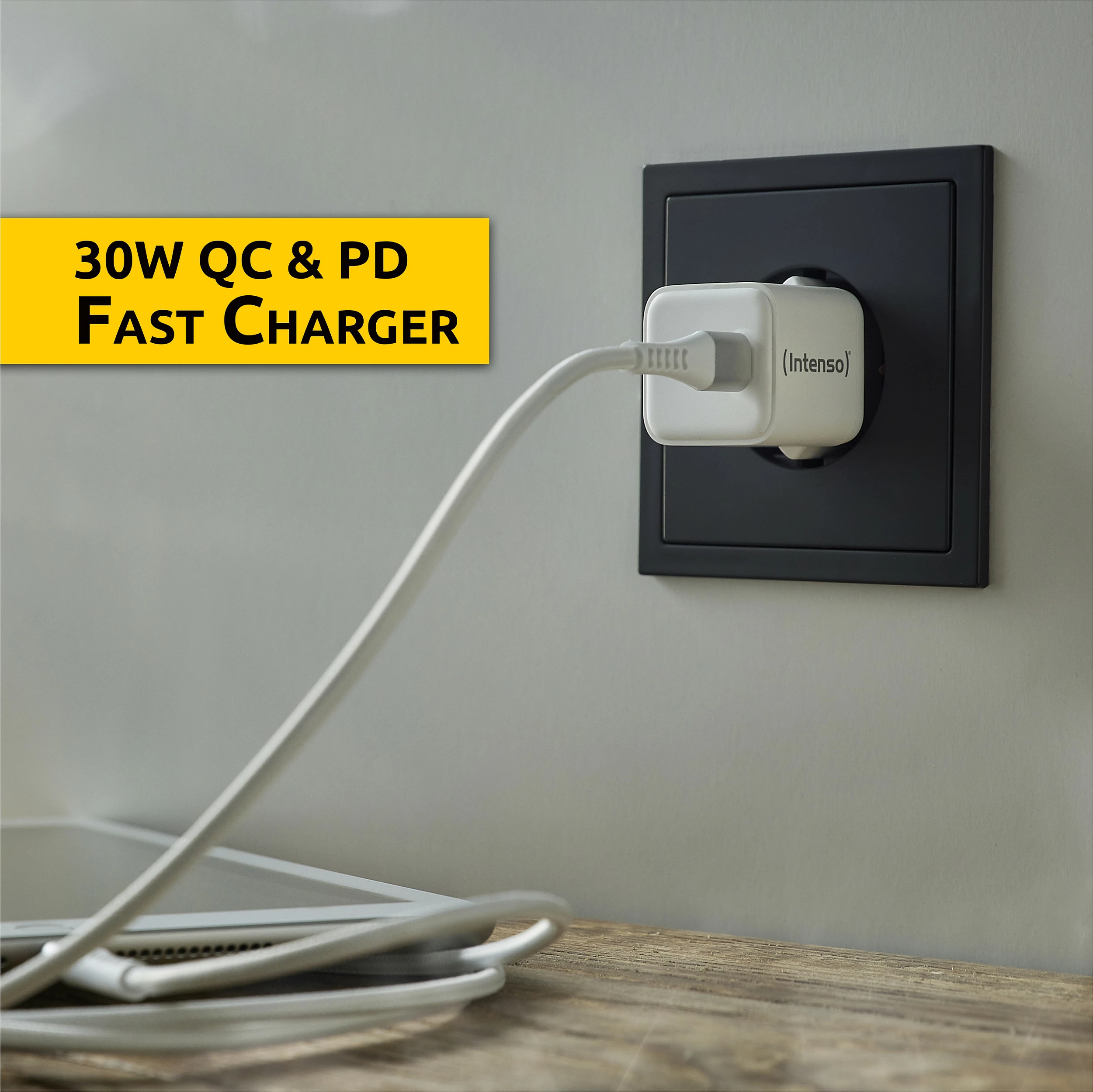 Karikues Intenso Power Adapter W30C GaN, USB-C, 30W, i bardhë