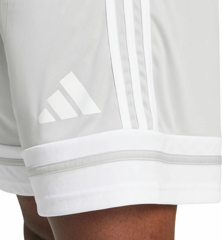 Shorce adidas për meshkuj, të hirtë