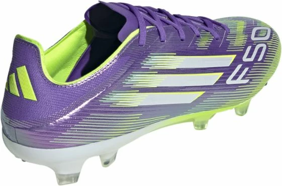 Atlete futbolli adidas për femra, vjollcë