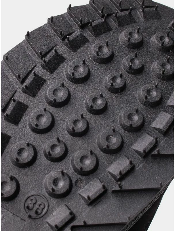 Çizme për femra Progress, të zeza