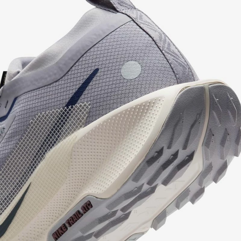 Patika Per Meshkuj Pegasus Trail Hiri 44