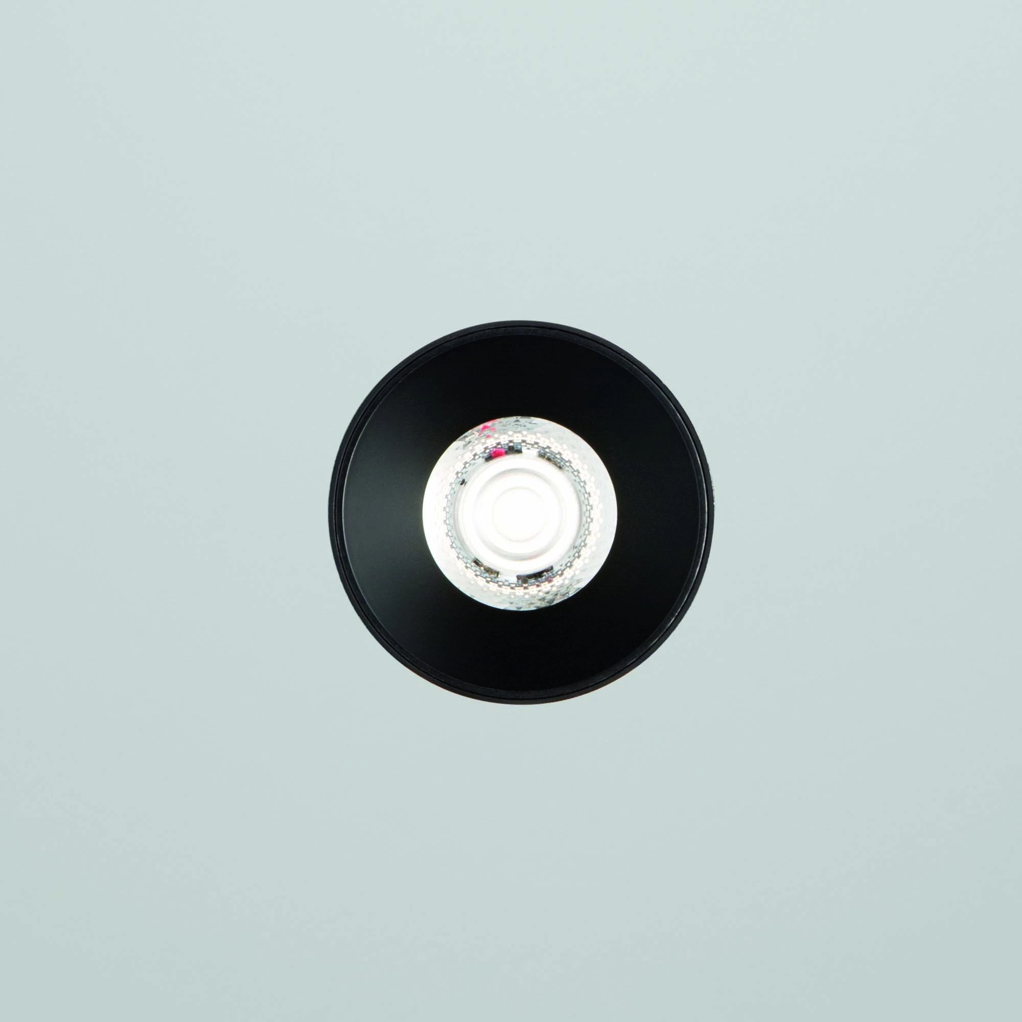 Sistemet e ndriçimit Deva track big 05w