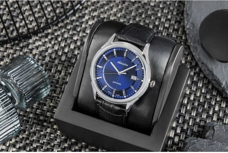 Orë dore për meshkuj Adriatica, e zezë