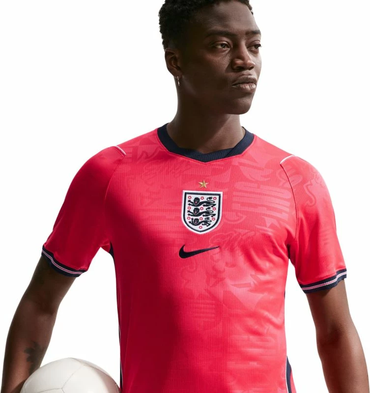 Fanellë meshkuj Nike England 2026 Stadium IB5361 624, e kuqe