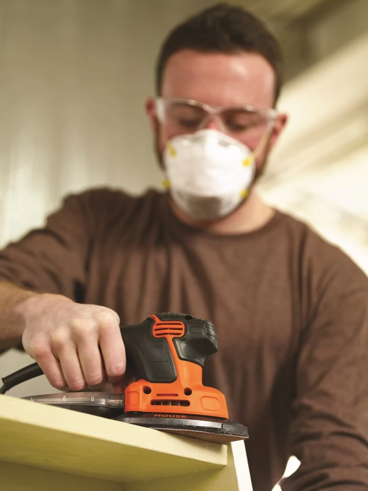 Lëmues vibrues (Mouse) Black&Decker KA2000 120 W, set me letra lëmimi e çantë, e zezë
