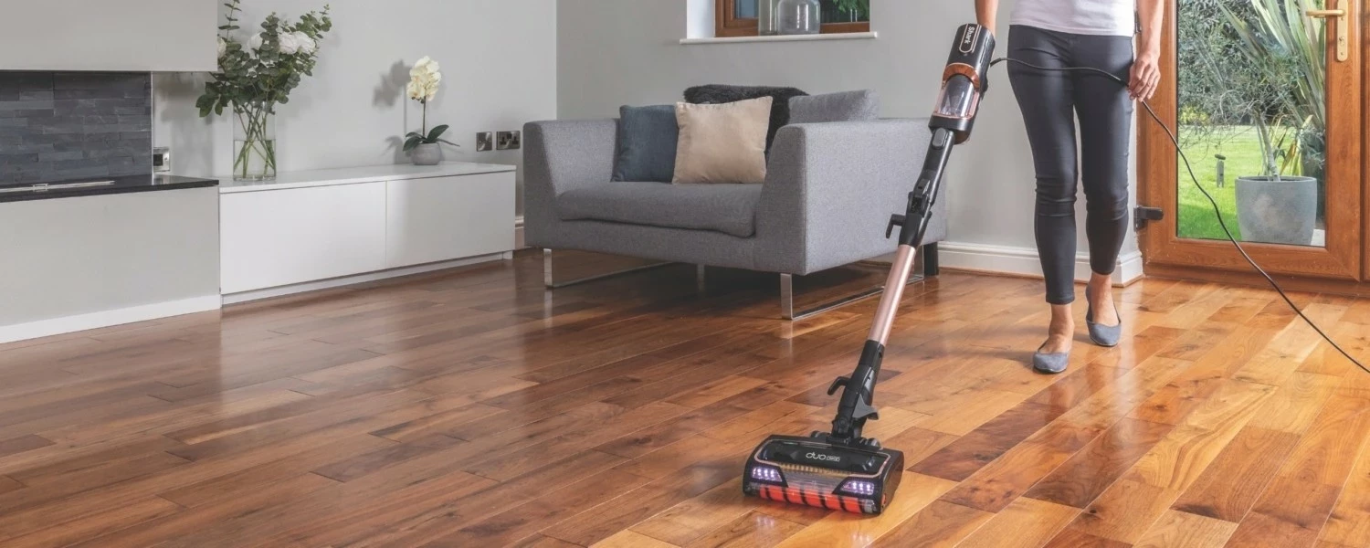 Fshesë elektrike Shark HZ500EU, 450W, 0.300L, e zezë-roze