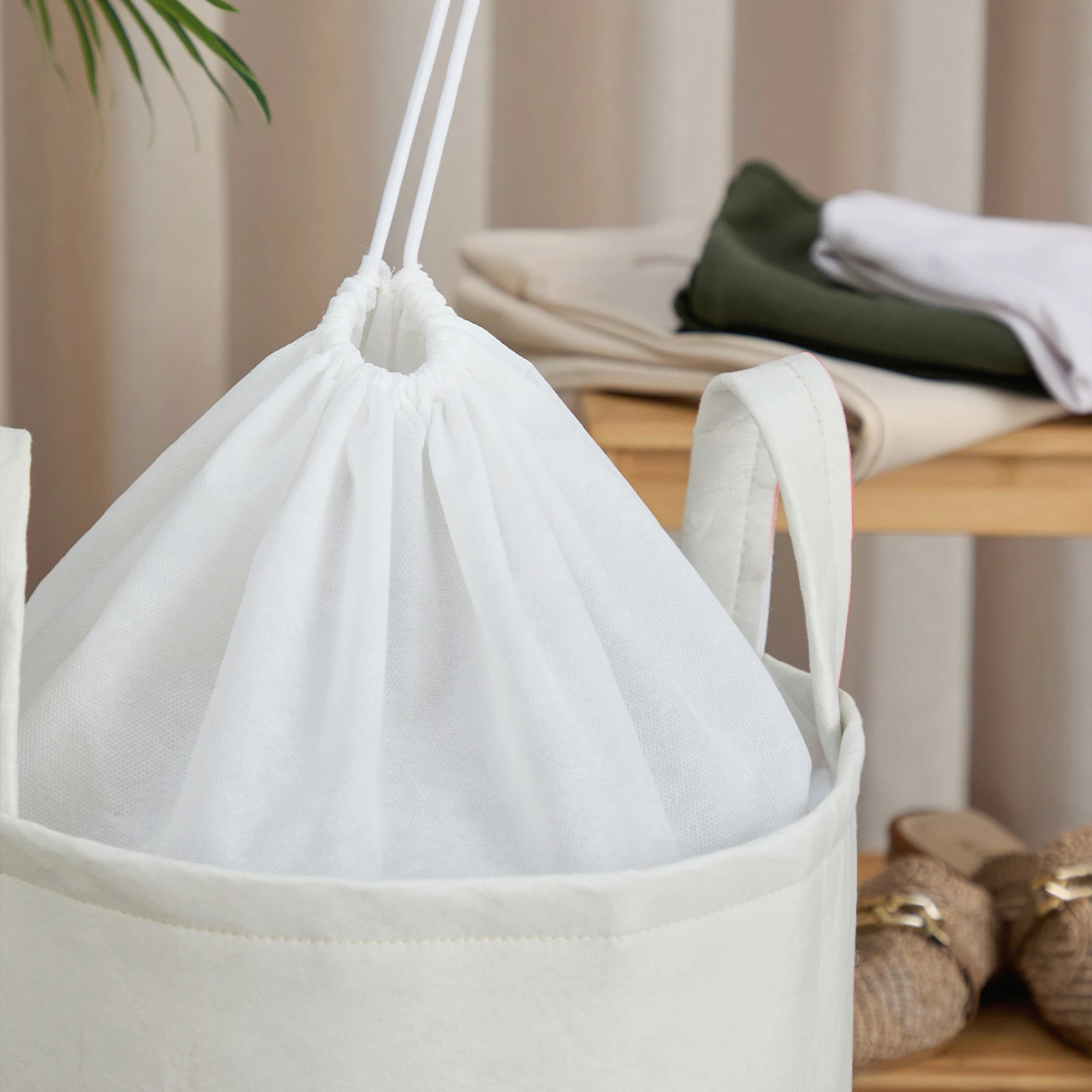 Shportë rrobash Evila Originals, Coco24035, e bardhë, 15x20x15cm