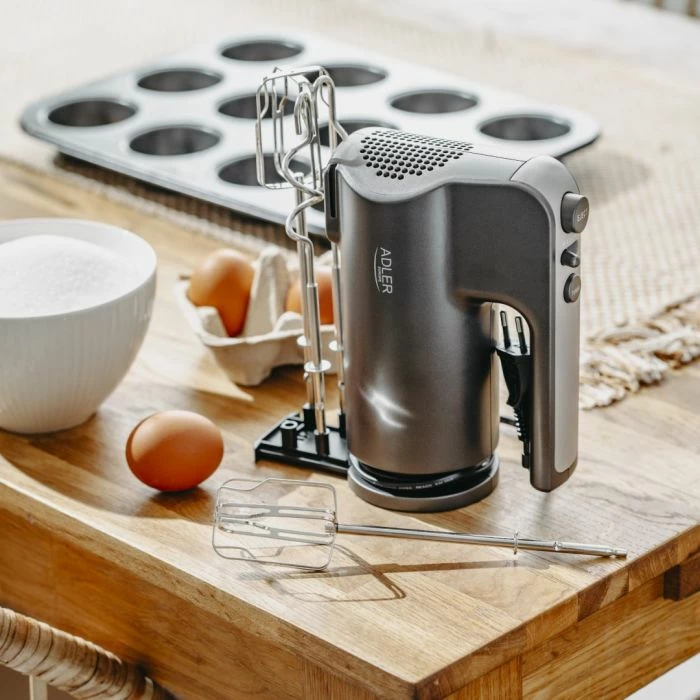 Mikser dore Adler AD4230, 5 shpejtësi, Turbo, 300W/550W, 4 shtojca, me tabakë ruajtjeje, i zi