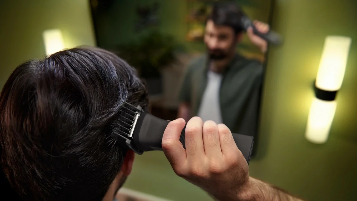 Trimer Philips Multigroom 7000 MG7925/15, 13 në 1, grafit