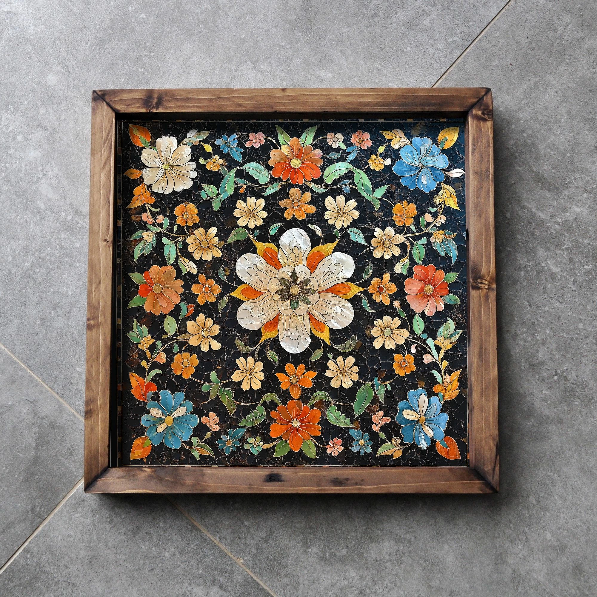 Tabaka druri me lule shumëngjyrëshe, Evila Originals, REF054, 35x35x4 cm