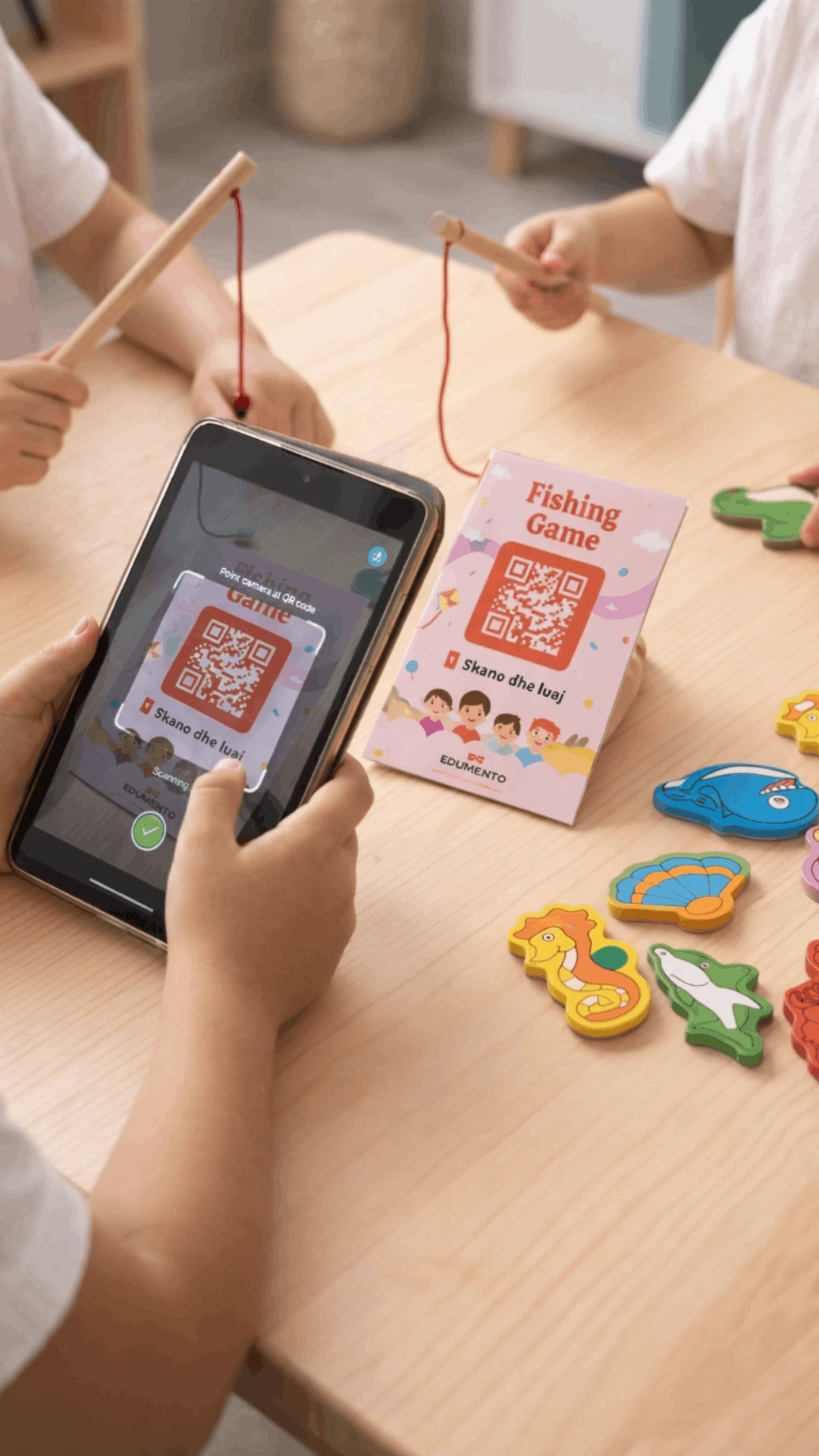 Lodër druri Fishing game