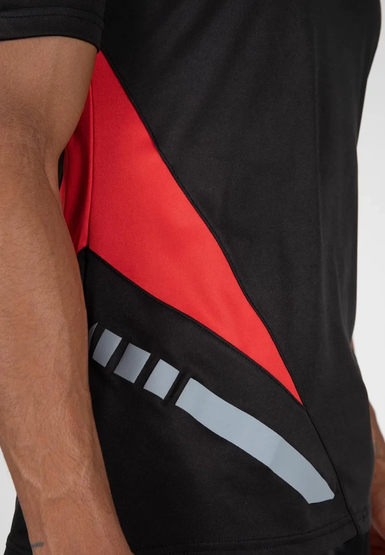 Hornell T-Shirt - Black/Red 