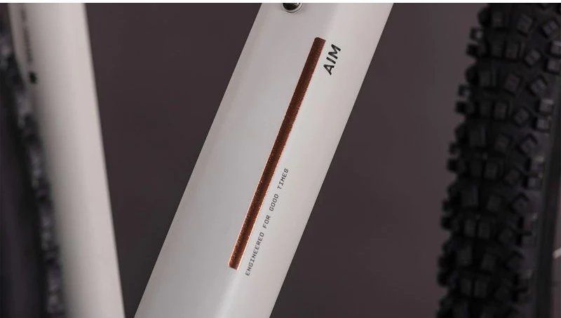 Cube Aim Pro Greige’n’ Titan